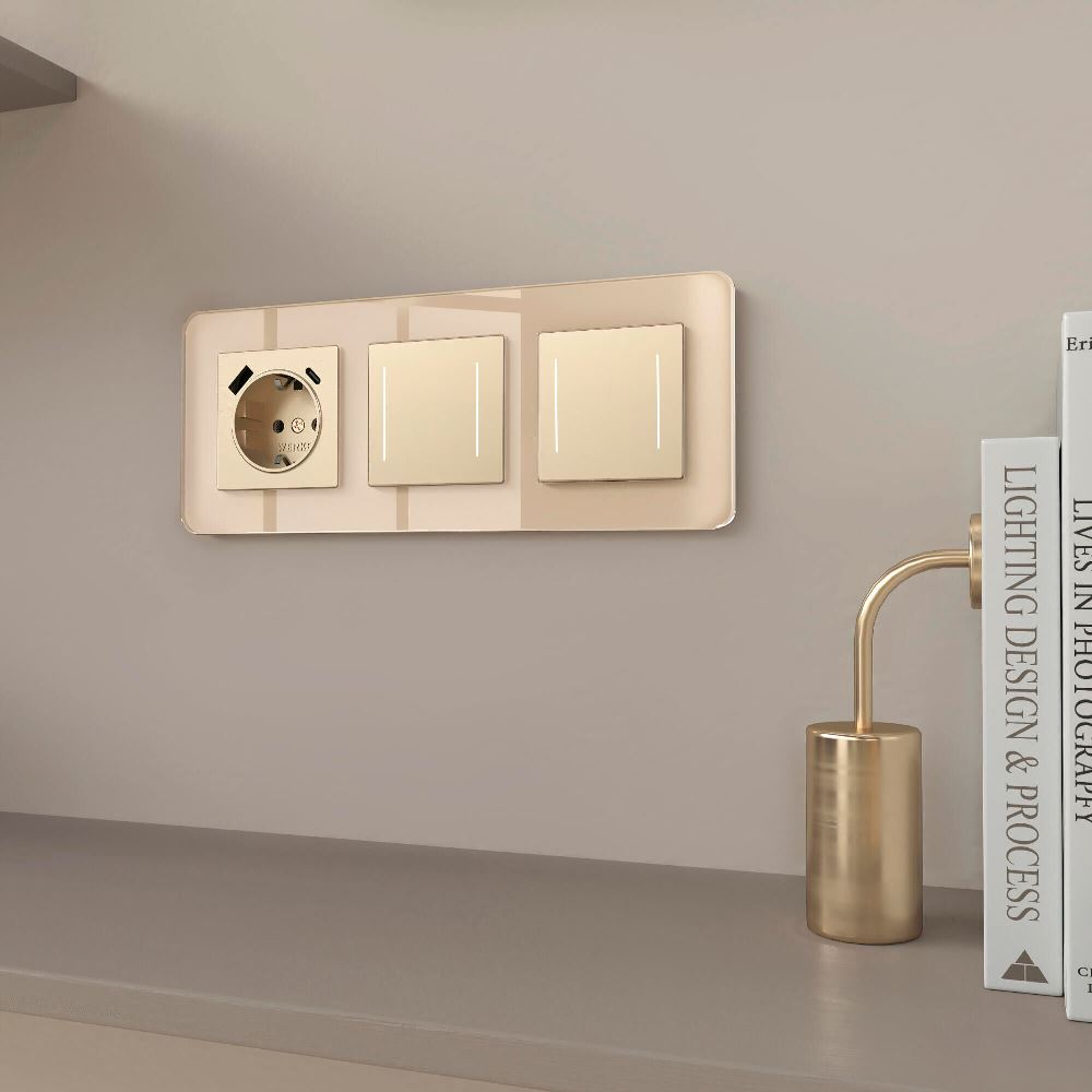 Рамка стеклянная Werkel Elite на 3 поста Айвори W0032443 — изображение 3