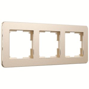 Рамка из металла Werkel Platinum на 3 поста Шампань W0032611