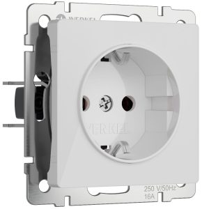 Розетка встраиваемая Werkel с заземлением и шторками Белый W1171141