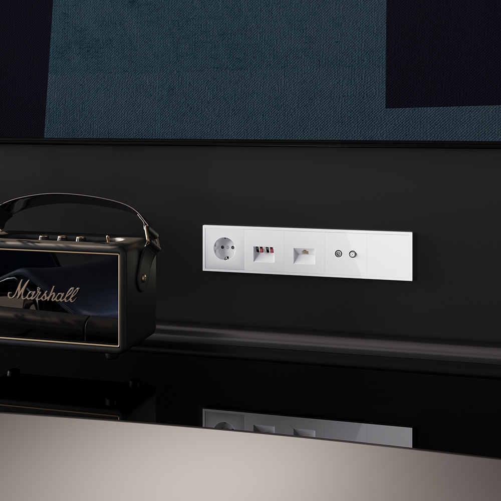 Рамка пластиковая Voltum S70 на 5 постов Белый Глянцевый VLS100501 — изображение 3